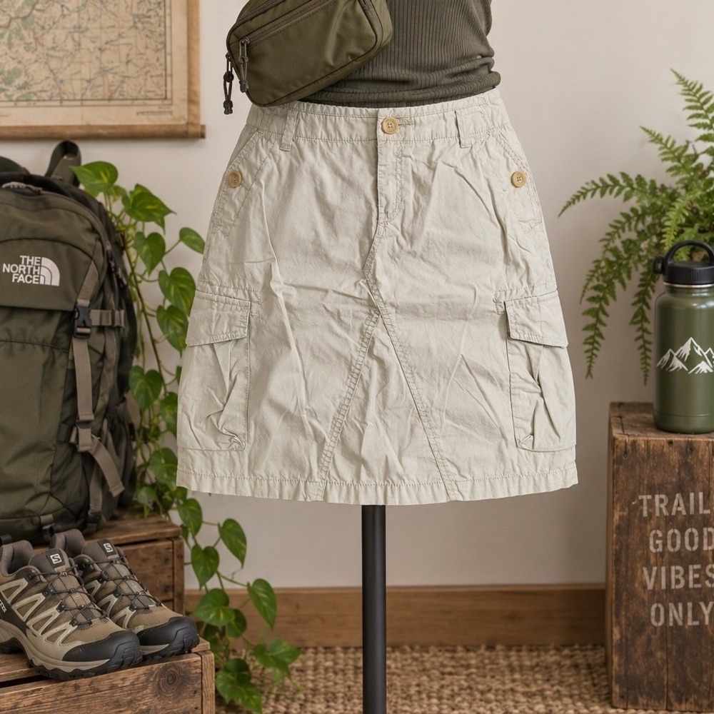 Banana Republic Khaki Cargo Mini Skirt Tan Utility Gorpcore Y2K Neutral Size 4